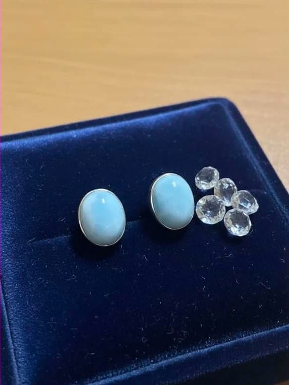 Dormilonas larimar
